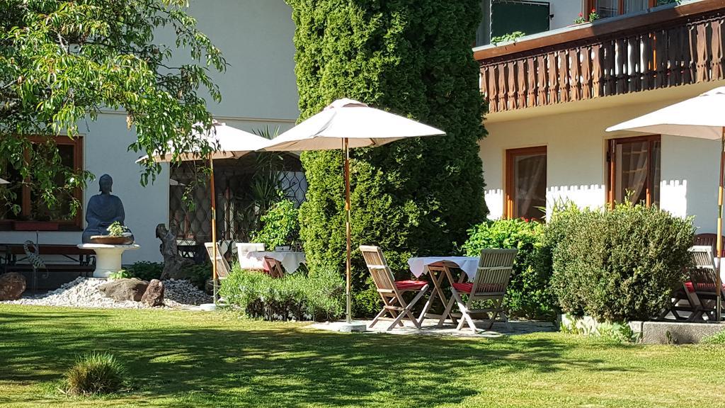 Beautyfarm Landhaus Servus Velden am Wörthersee Eksteriør billede