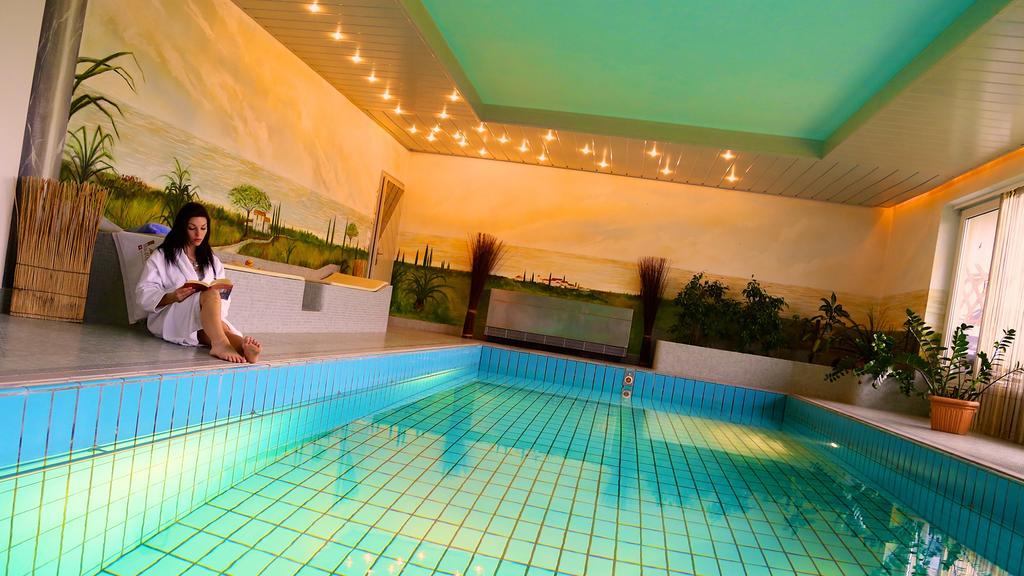 Beautyfarm Landhaus Servus Velden am Wörthersee Eksteriør billede